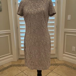 RALPH LAUREN Lace Show Stopper